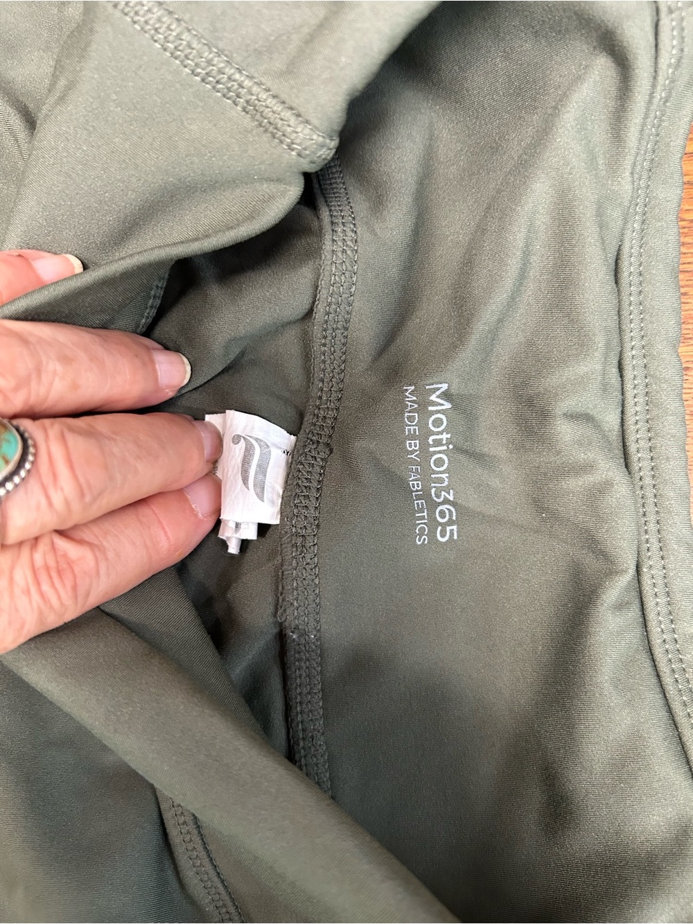 Fabletics OliveGreen Motion365 Seamless Active leggings, 1waist+2side leg pkts. - Picture 2 of 7